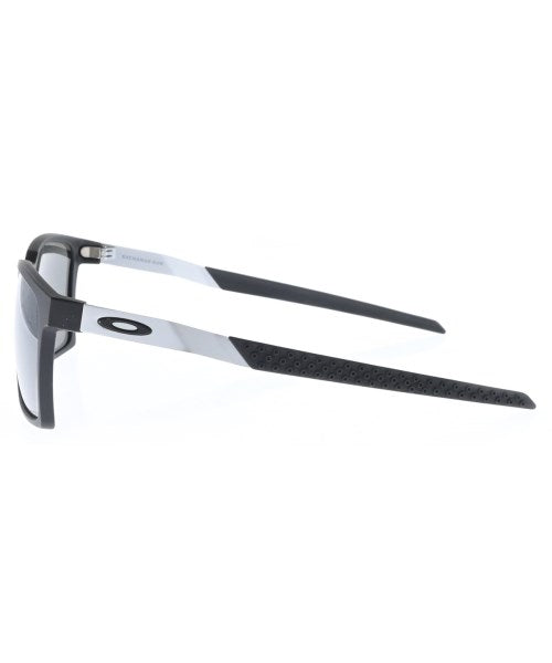 OAKLEY แว่นกันแดด