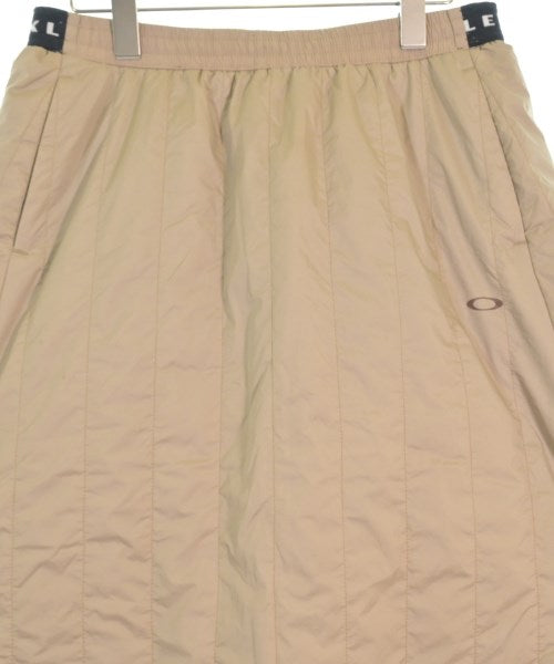 OAKLEY กระโปรงยาวถึงเข่า