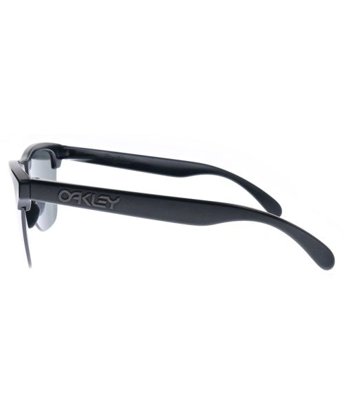 OAKLEY แว่นกันแดด