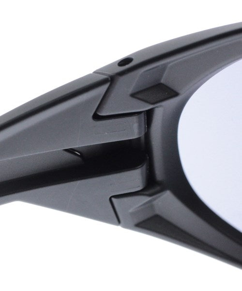 OAKLEY แว่นกันแดด