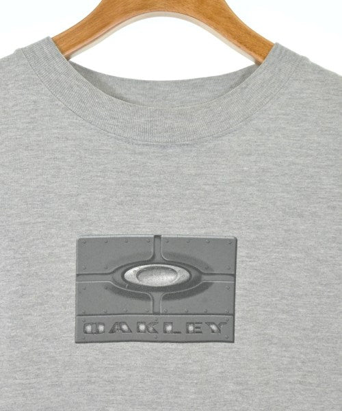 OAKLEY เสื้อยืด/เสื้อท็อปส์