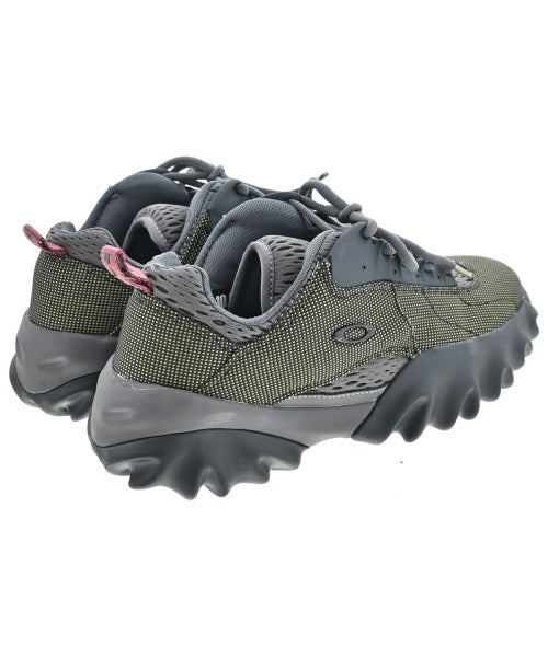 OAKLEY รองเท้าผ้าใบ