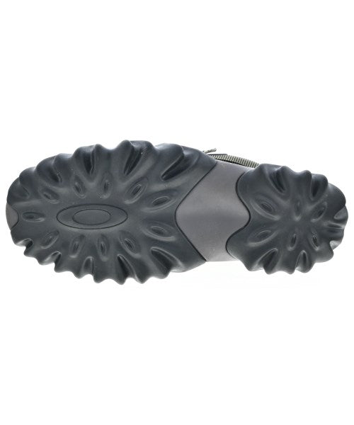 OAKLEY รองเท้าผ้าใบ