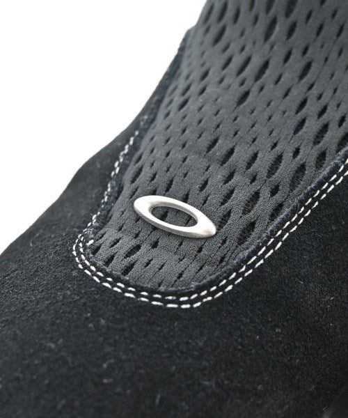 OAKLEY รองเท้าผ้าใบ