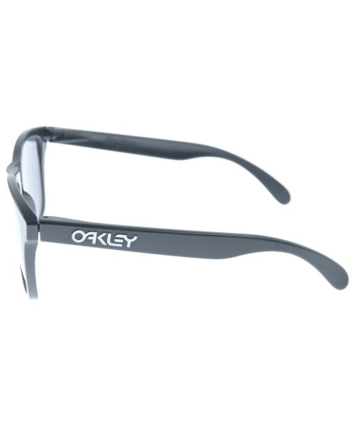 OAKLEY แว่นกันแดด