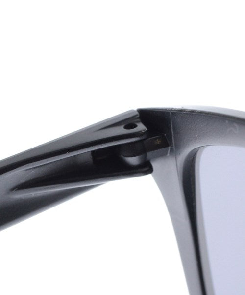OAKLEY แว่นกันแดด