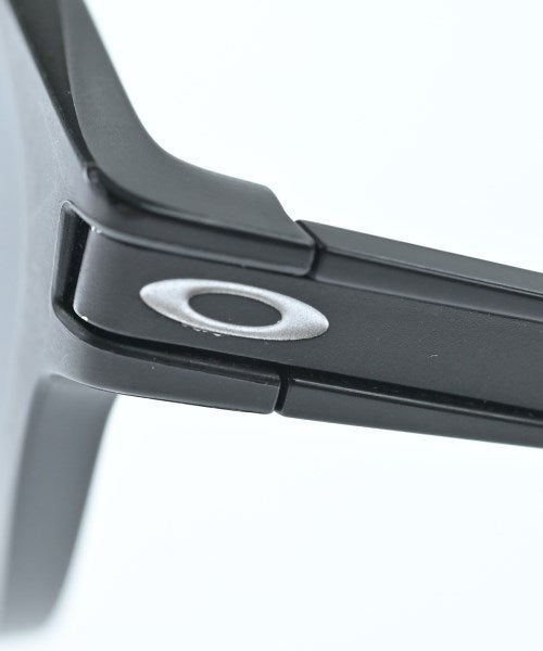 OAKLEY แว่นกันแดด