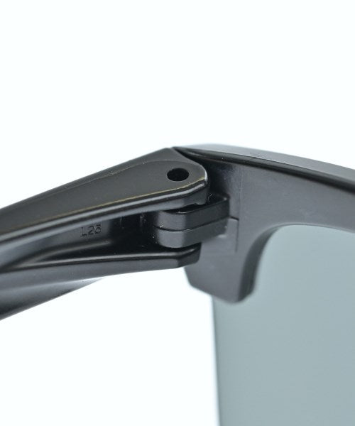 OAKLEY แว่นกันแดด