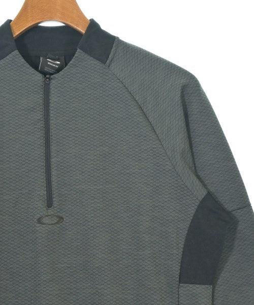 OAKLEY เสื้อยืด/เสื้อท็อปส์