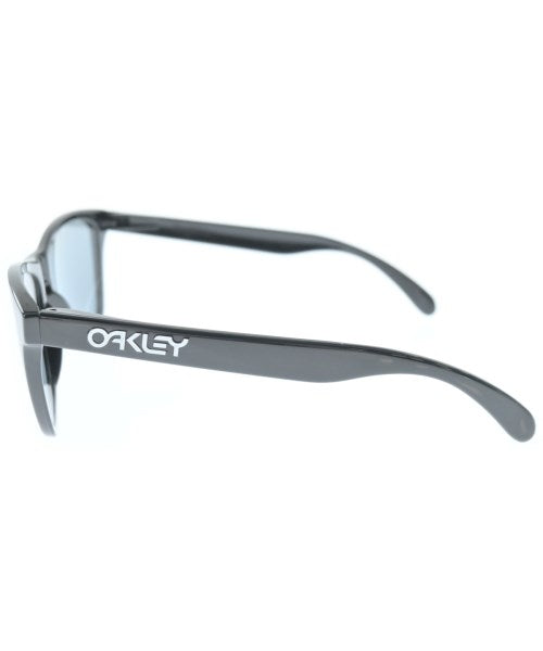 OAKLEY แว่นกันแดด