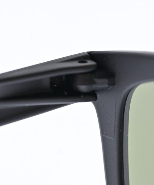 OAKLEY แว่นกันแดด