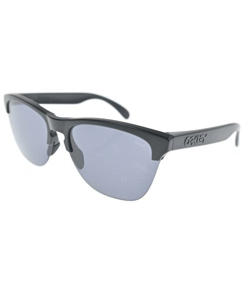 OAKLEY แว่นกันแดด
