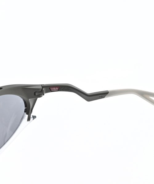 OAKLEY แว่นกันแดด