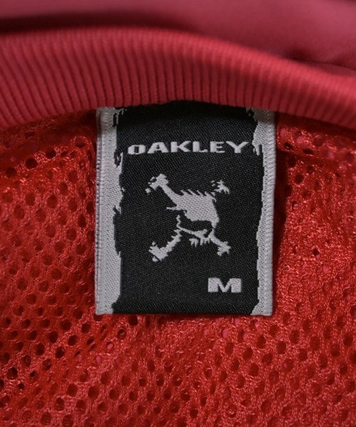 OAKLEY เสื้อยืด/เสื้อท็อปส์