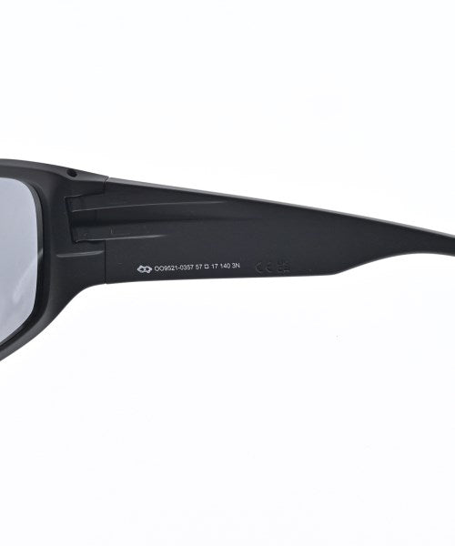 OAKLEY แว่นกันแดด