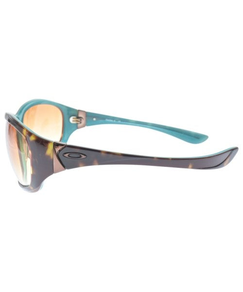 OAKLEY แว่นกันแดด