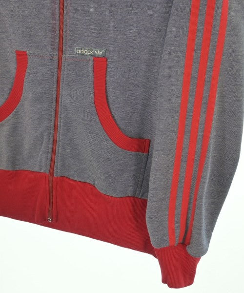 adidas เสื้อยืด/เสื้อท็อปส์