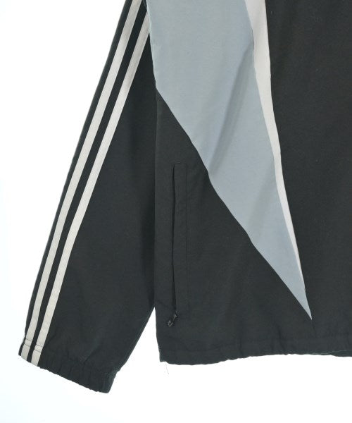 adidas แจ็คเก็ตเบลาส์ อื่น