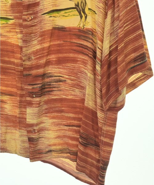 Lee TREVOR เสื้อลำลอง