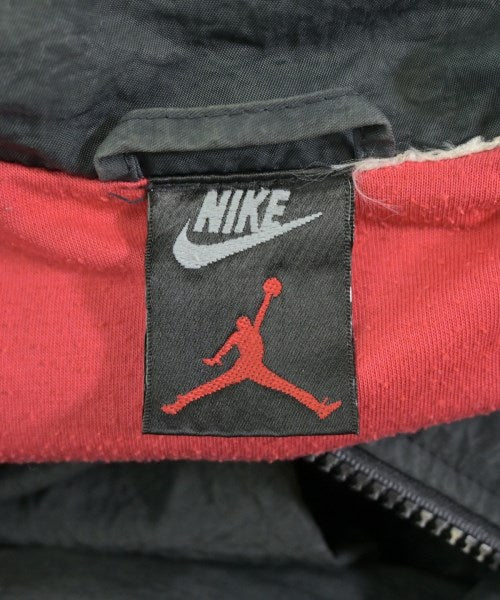 NIKE แจ็คเก็ตเบลาส์ อื่น