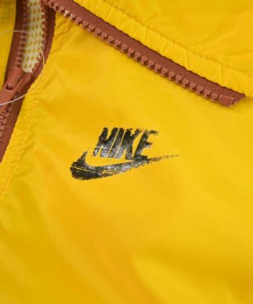 NIKE แจ็คเก็ตเบลาส์