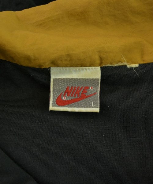 NIKE แจ็คเก็ตเบลาส์