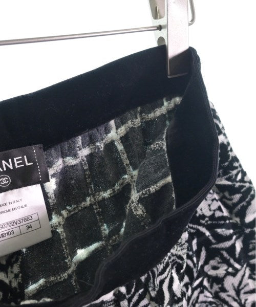 CHANEL กางเกงขาสั้น
