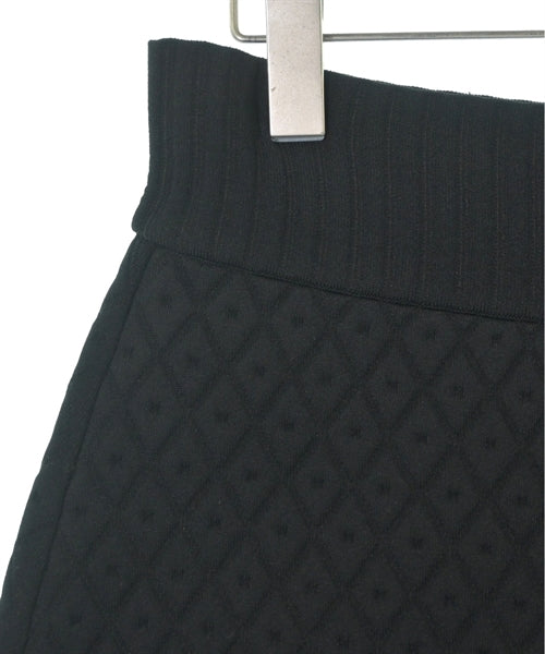 CHANEL กระโปรงยาวถึงเข่า