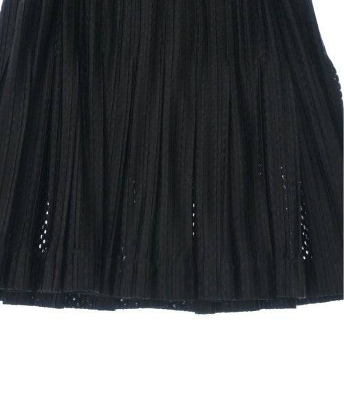 CHANEL กระโปรงยาวถึงเข่า