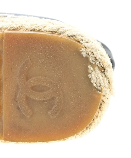 CHANEL รองเท้าพื้นเชือกสาน