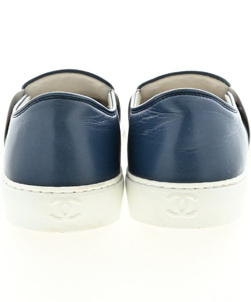 CHANEL รองเท้าผ้าใบ