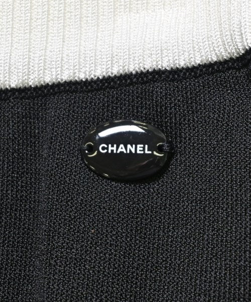 CHANEL กระโปรงยาวถึงเข่า