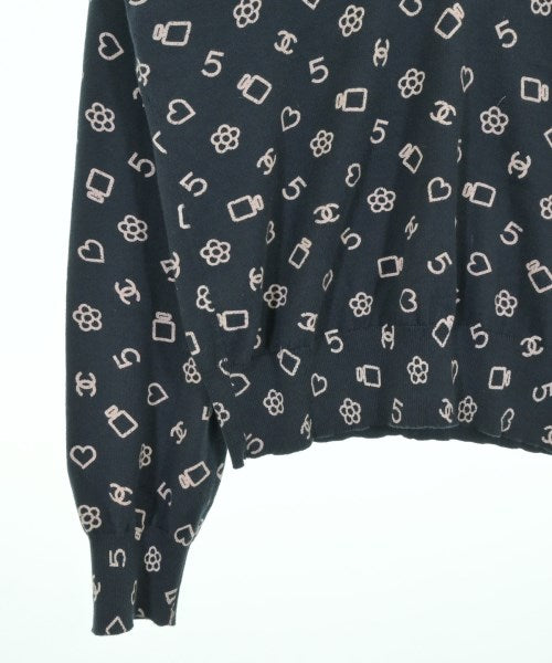 CHANEL เสื้อกันหนาว