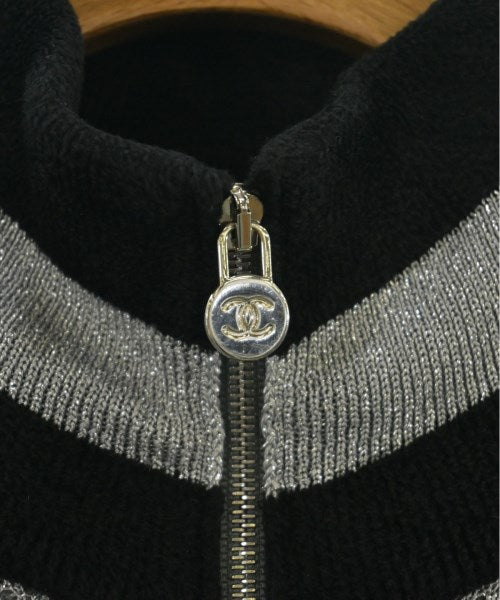 CHANEL เสื้อกันหนาว
