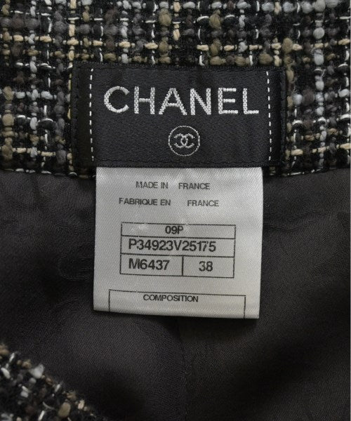 CHANEL กระโปรงยาวถึงเข่า
