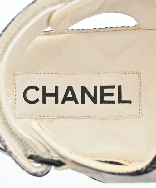 CHANEL รองเท้าแตะ