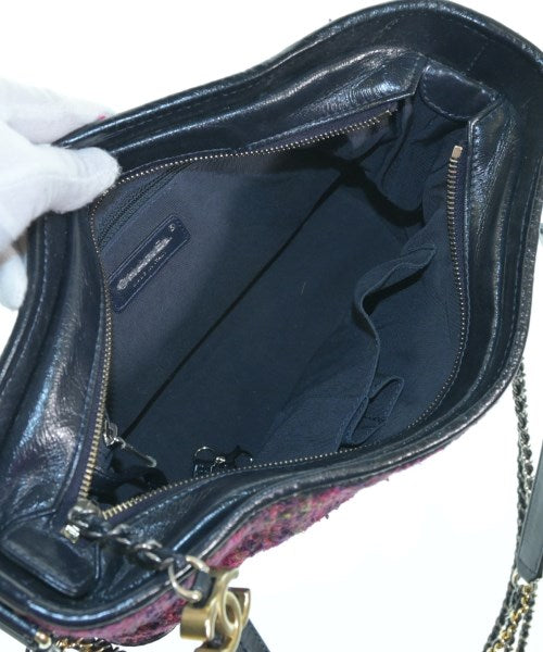 CHANEL กระเป๋าสะพาย