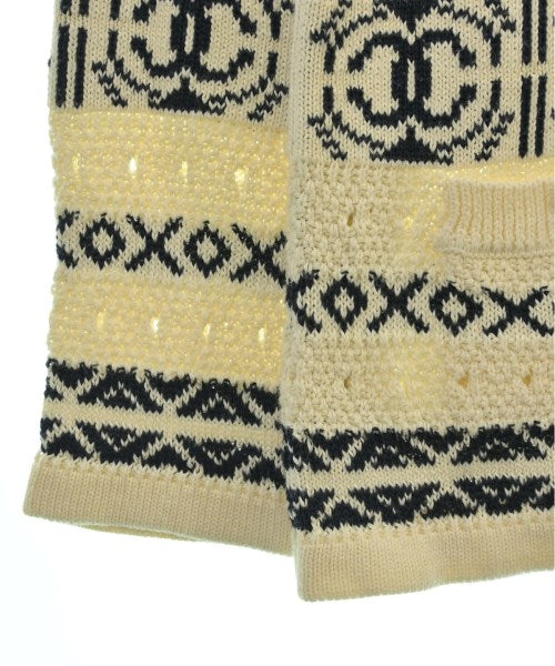 CHANEL เสื้อกันหนาว