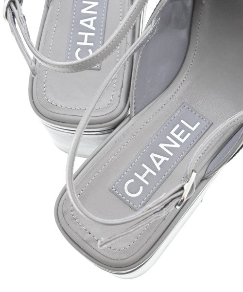 CHANEL รองเท้าแตะ