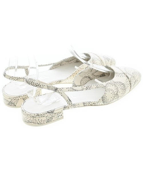 CHANEL รองเท้าแตะ