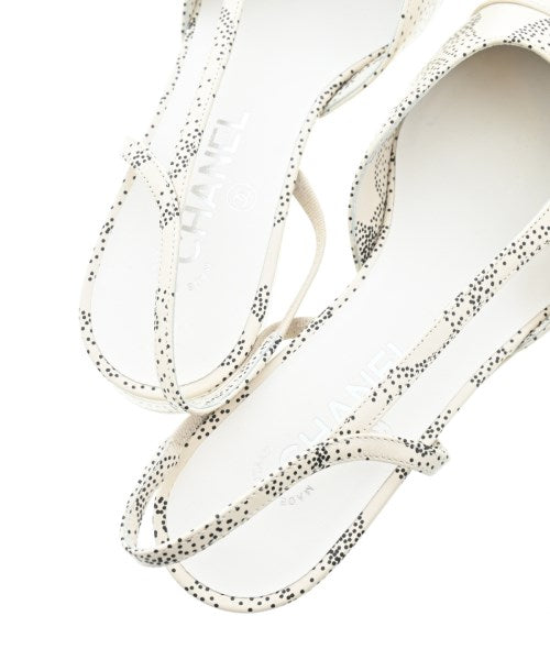 CHANEL รองเท้าแตะ