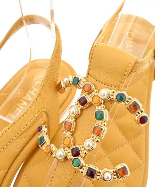 CHANEL รองเท้าแตะ