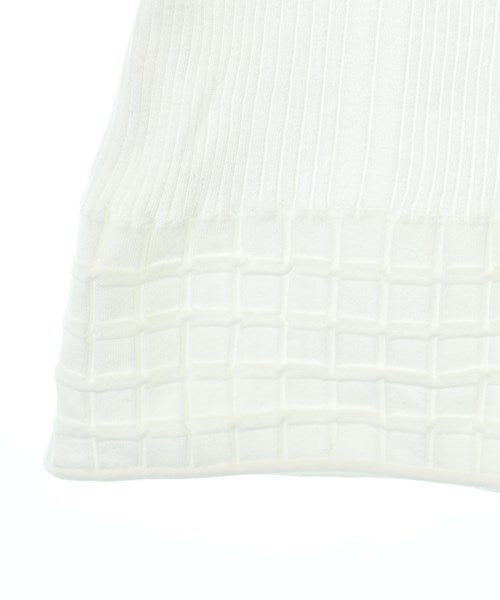 CHANEL เสื้อแขนกุด