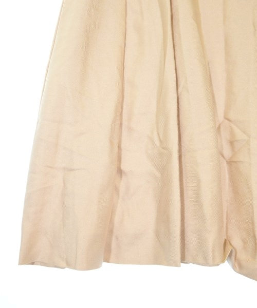 CHANEL กระโปรงยาวถึงเข่า