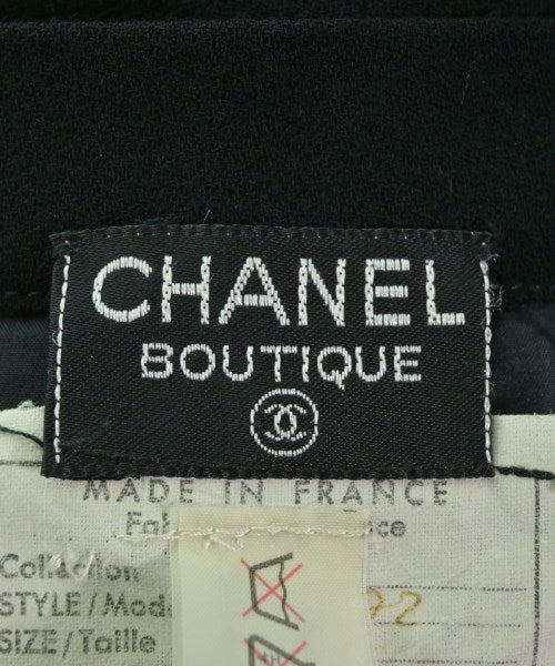 CHANEL กระโปรงยาวถึงเข่า