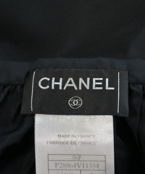 CHANEL กระโปรงยาวถึงเข่า