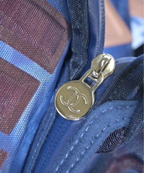 CHANEL กระเป๋าใส่อุปกรณ์ขนาดใหญ่
