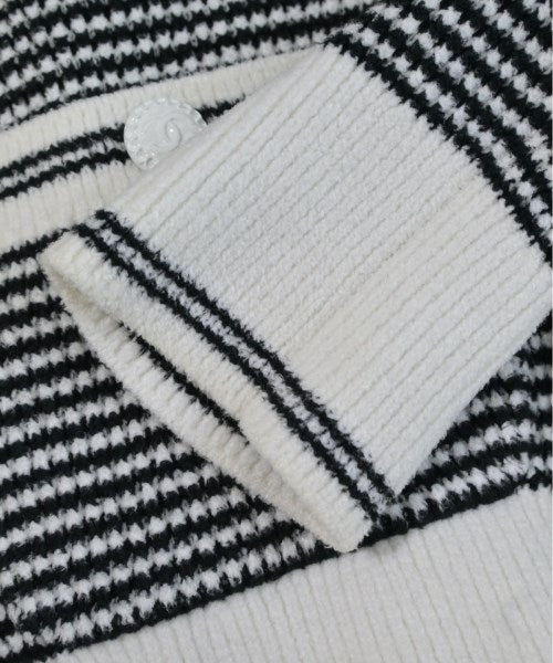 CHANEL เสื้อคาร์ดิแกน