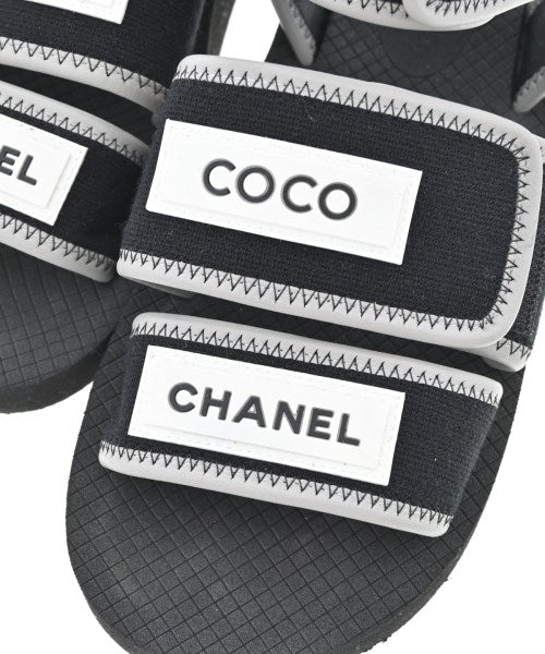 CHANEL รองเท้าแตะ