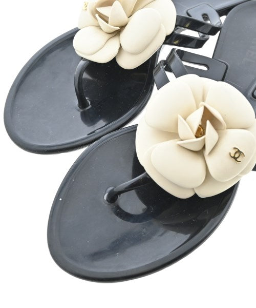 CHANEL รองเท้าแตะ